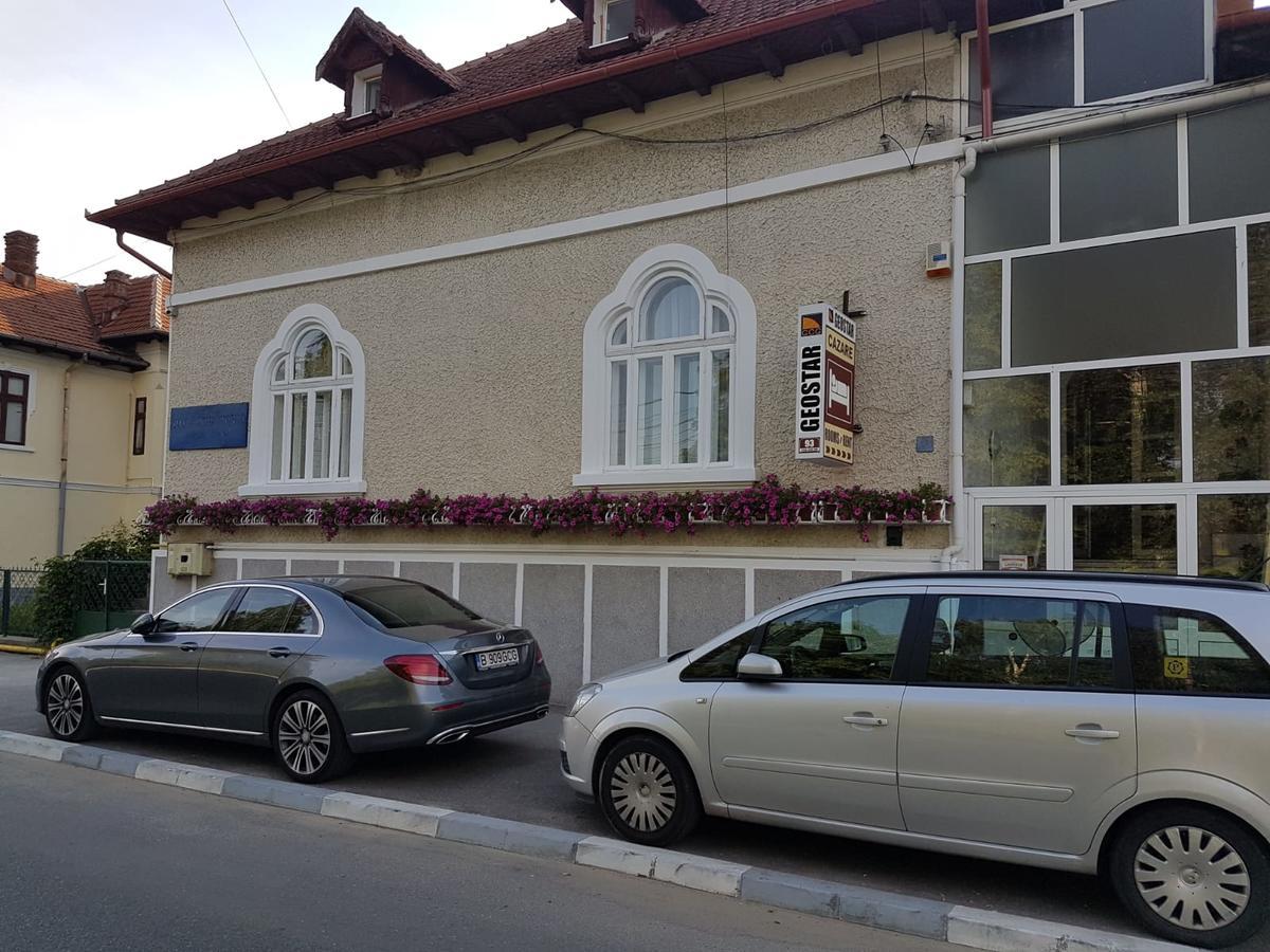 Pensiunea Geostar 2 Curtea de Argeş Εξωτερικό φωτογραφία